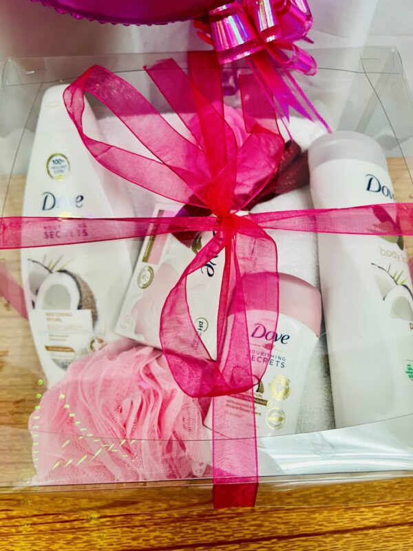 Dove Luxury Spa Gift Box