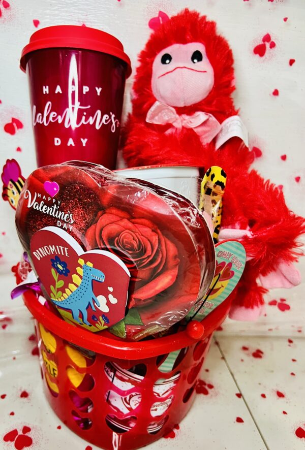 Valentine Snack Bucket for Children