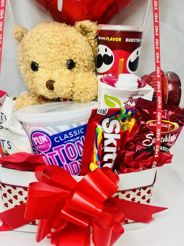 Cupid's Snack Attack