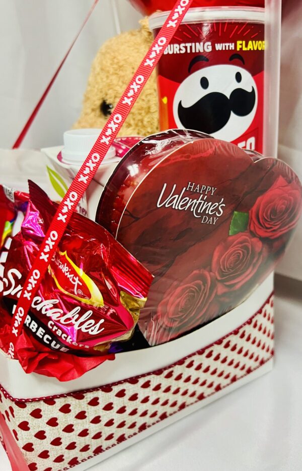 Cupid's Snack Attack