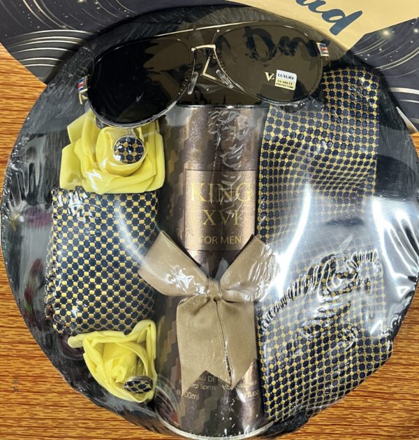 Dapper Dad Deluxe Gift Set