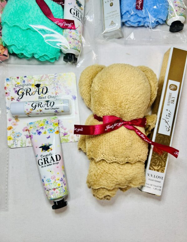 Graduation Blissful Bear Essentials Gift Set